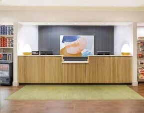 Spark by Hilton Seattle Airport