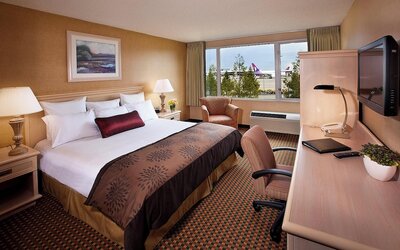 Coast Gateway Hotel