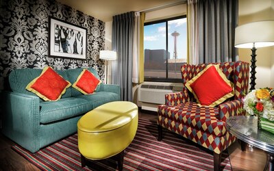Staypineapple, The Maxwell Hotel, Seattle Center Seattle