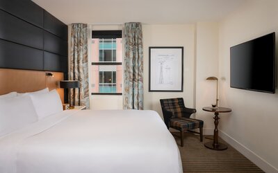 Hotel Theodore Seattle Downtown, Tapestry by Hilton