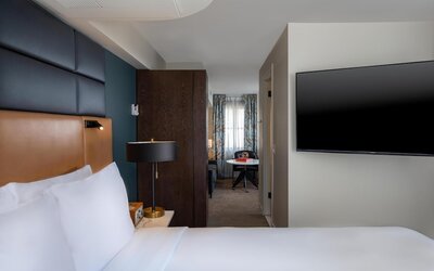 Hotel Theodore Seattle Downtown, Tapestry by Hilton