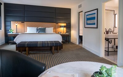 Hotel Theodore Seattle Downtown, Tapestry by Hilton