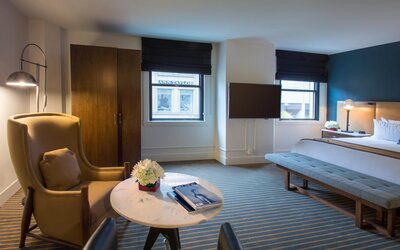 Hotel Theodore Seattle Downtown, Tapestry by Hilton