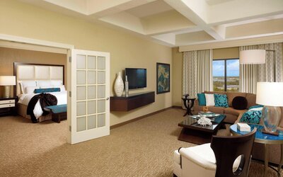 Renaissance Orlando at SeaWorld