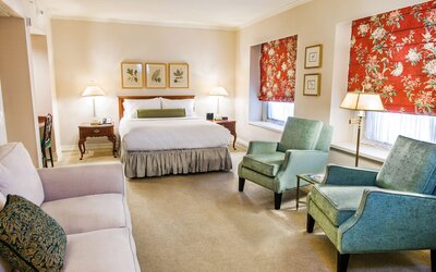 Mayflower Park Hotel