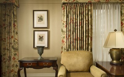 Mayflower Park Hotel