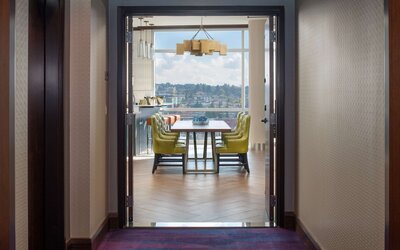 Embassy Suites by Hilton Seattle Downtown Pioneer Square
