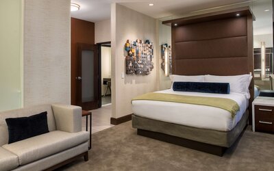 Embassy Suites by Hilton Seattle Downtown Pioneer Square
