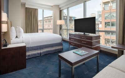 Embassy Suites by Hilton Seattle Downtown Pioneer Square