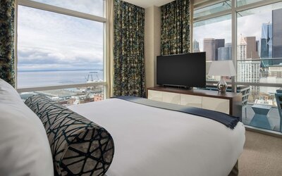 Embassy Suites by Hilton Seattle Downtown Pioneer Square