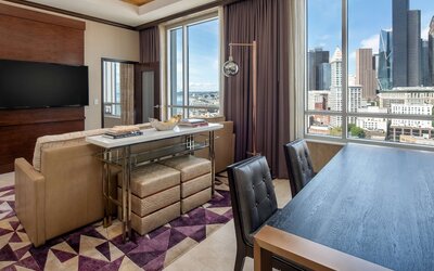 Embassy Suites by Hilton Seattle Downtown Pioneer Square