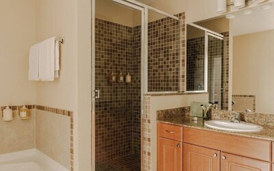 The Point Hotel & Suites Orlando