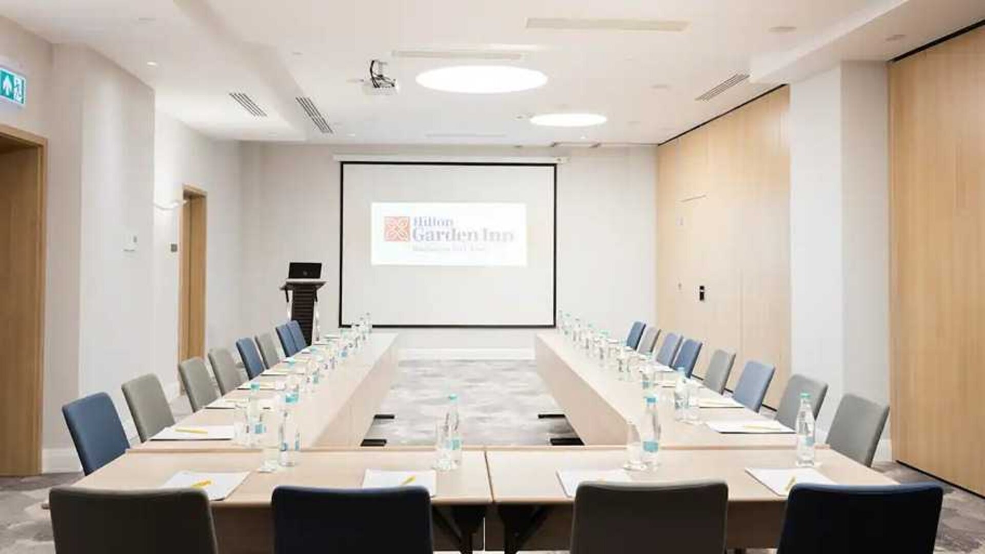 professional meeting room ideal for all business meetings at Hilton Garden Inn Bucharest Old Town.