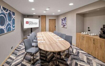 professional meeting room for all business meetings at Hilton Garden Inn Bucharest Airport.
