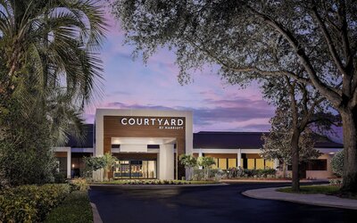Courtyard by Marriott Lake Buena Vista at Vista Centre