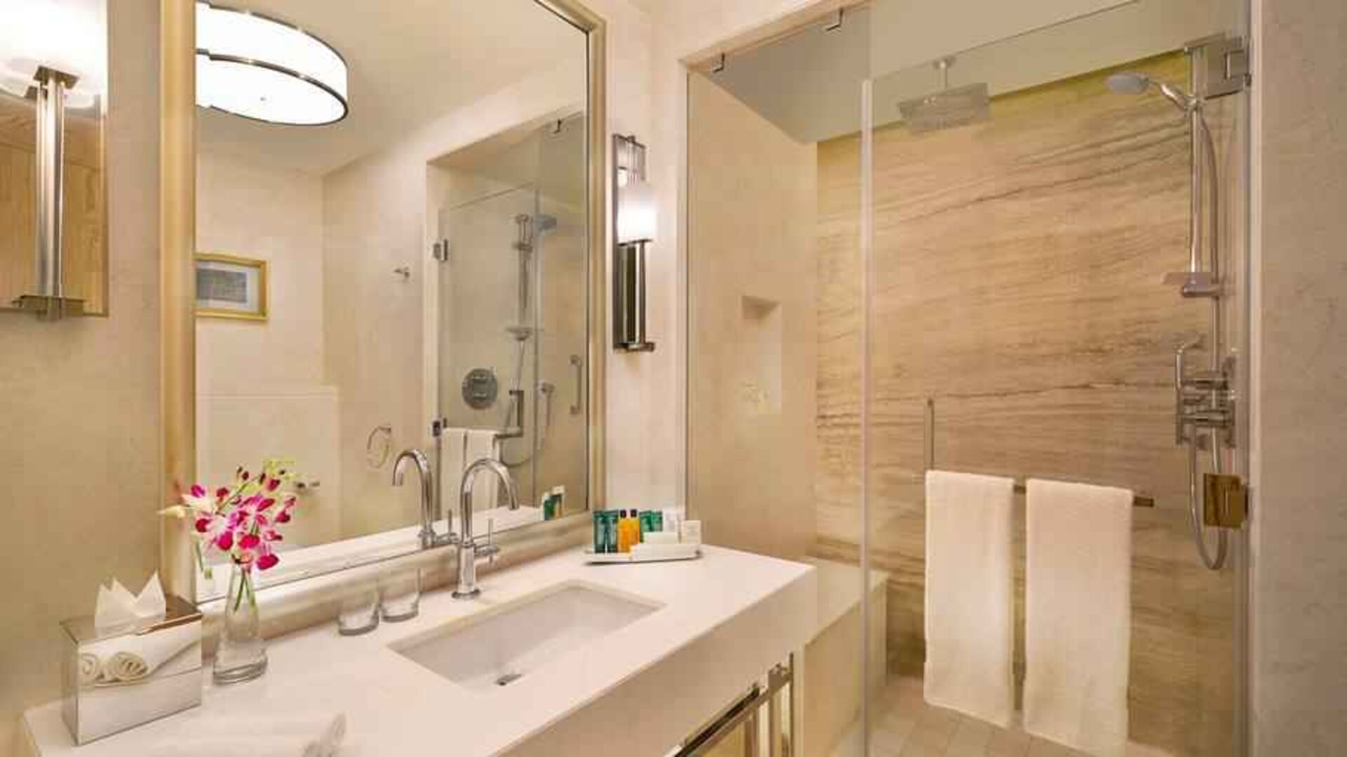 Guest bathroom at the Hilton Makkah Convention Hotel.