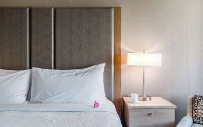 Coast Seattle Downtown Hotel by APA