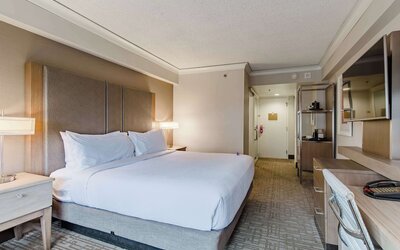 Coast Seattle Downtown Hotel by APA