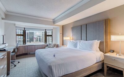Coast Seattle Downtown Hotel by APA