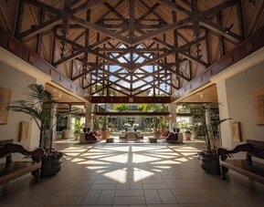 Universal’s Loews Royal Pacific Resort