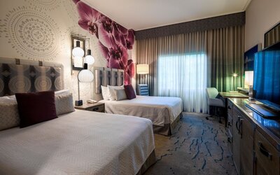 Universal’s Loews Royal Pacific Resort