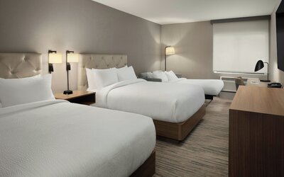 Four Points by Sheraton Downtown Seattle Center