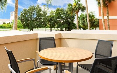 Embassy Suites by Hilton Orlando Lake Buena Vista Resort
