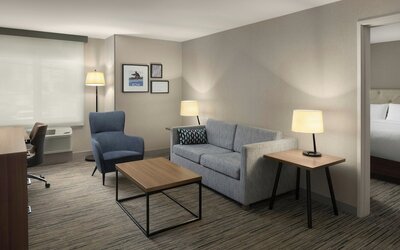 Four Points by Sheraton Downtown Seattle Center