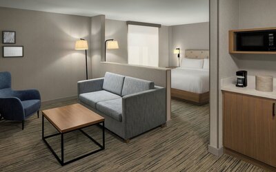 Four Points by Sheraton Downtown Seattle Center