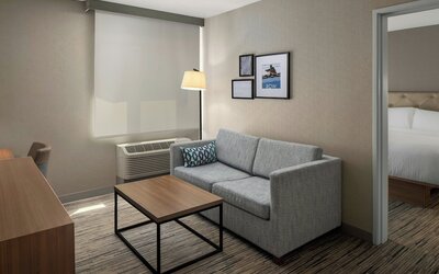 Four Points by Sheraton Downtown Seattle Center