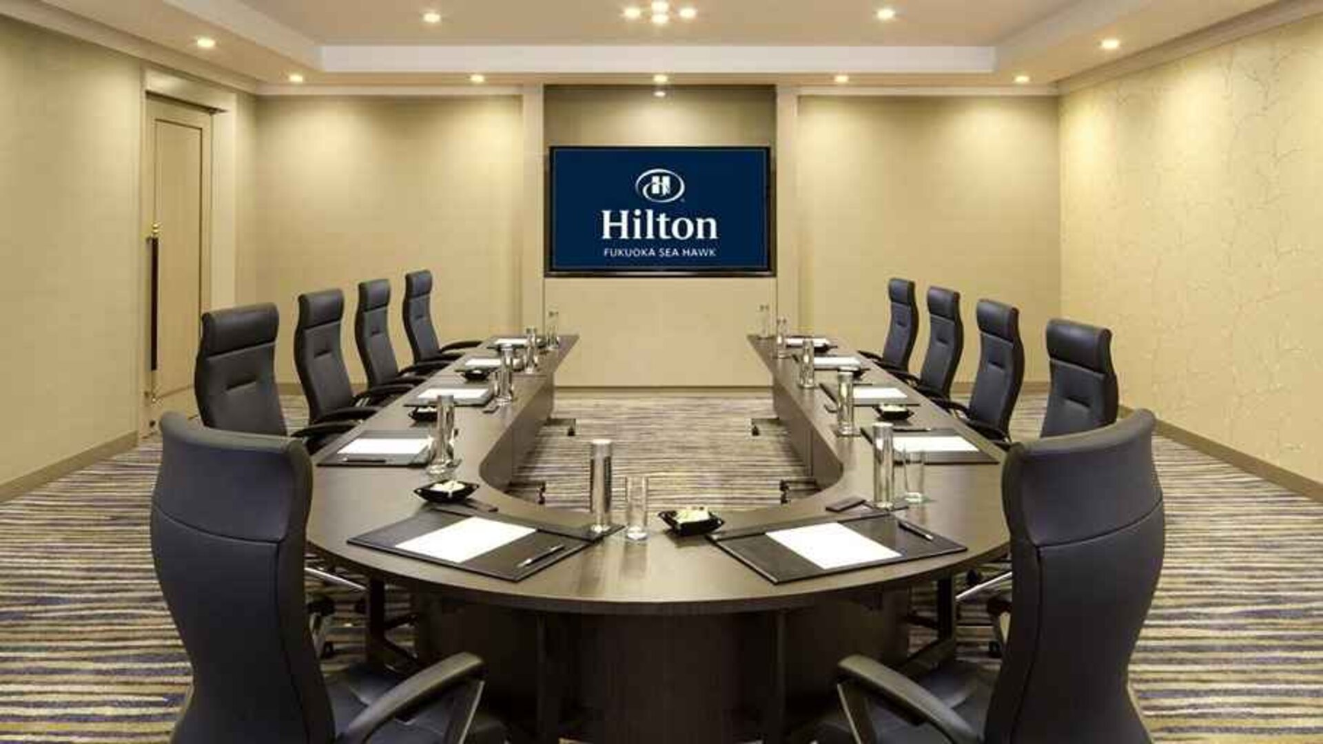 professional meeting room for all business meetings at Hilton Fukuoka Sea Hawk.