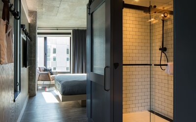 MOXY Seattle Downtown