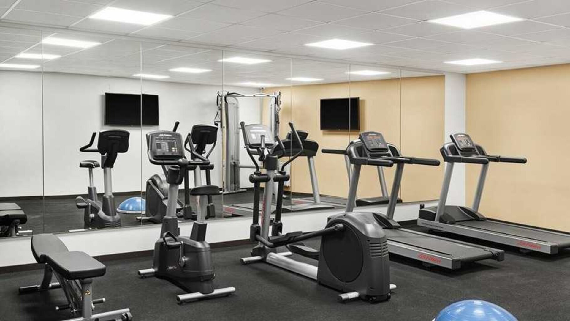well equipped fitness center at Hilton Garden Inn Riga Old Town.