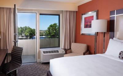 Delta Hotels by Marriott Orlando Lake Buena Vista