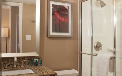Delta Hotels by Marriott Orlando Lake Buena Vista