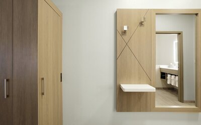Holiday Inn Express And Suites Seattle Downtown - Lake Union by IHG
