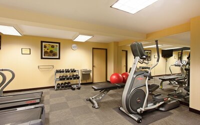 Holiday Inn Express And Suites Seattle Downtown - Lake Union by IHG