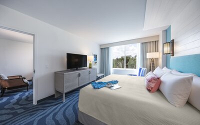 Universal's Loews Sapphire Falls Resort