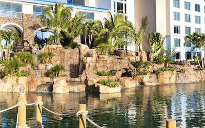 Universal's Loews Sapphire Falls Resort