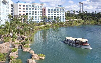 Universal's Loews Sapphire Falls Resort