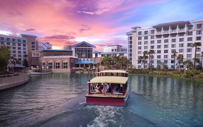 Universal's Loews Sapphire Falls Resort