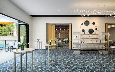 Astra Hotel, Seattle, A Tribute Portfolio Hotel by Marriott