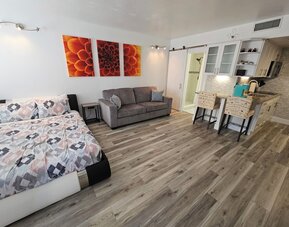 Premium Condos near Universal Studios