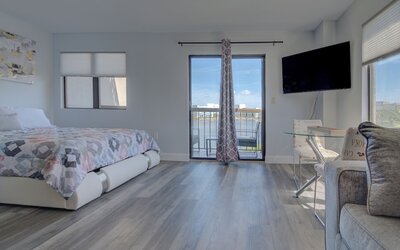 Premium Condos near Universal Studios