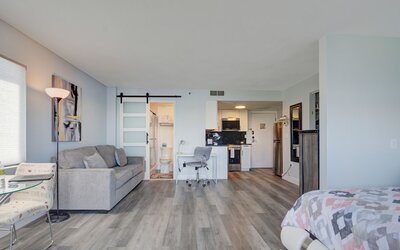 Premium Condos near Universal Studios