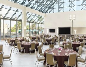 DoubleTree by Hilton Orlando Airport