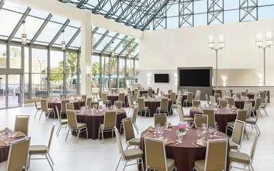 DoubleTree by Hilton Orlando Airport