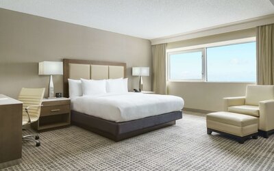 DoubleTree by Hilton Orlando Airport