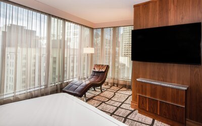 The Charter Hotel Seattle, Curio Collection by Hilton