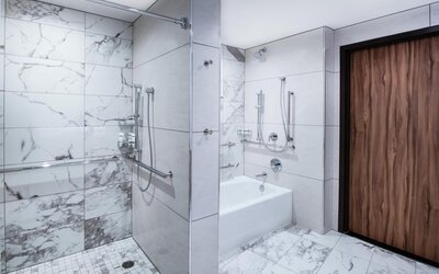 The Charter Hotel Seattle, Curio Collection by Hilton